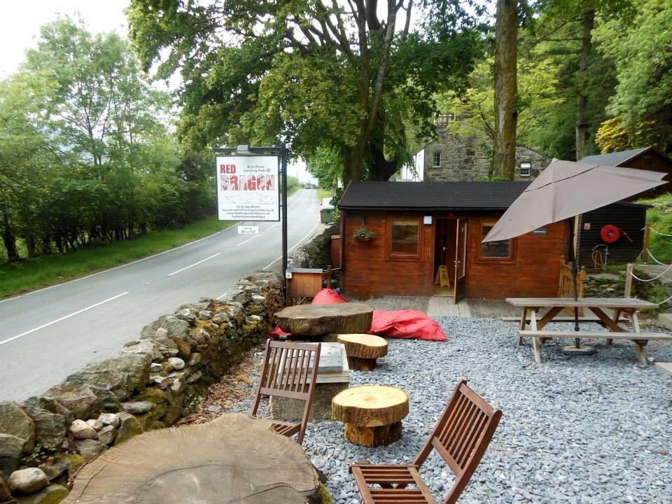 Hotel Bryn Dinas Camping Pods At The Foot Of Mt Snowdon Beddgelert Exterior foto